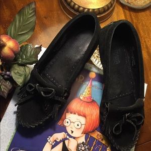 🌄 MINNETONKA KILTY SUEDE Ballet Flat Sz 7